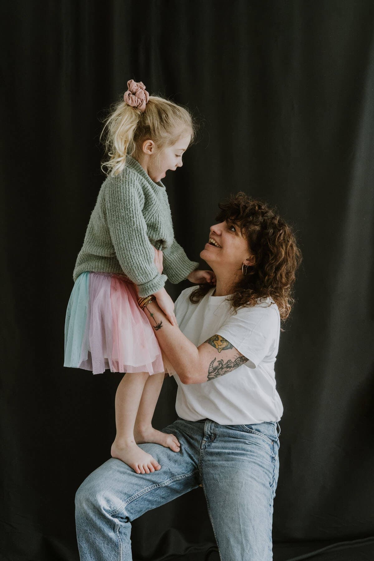 Family photography session in Strasbourg studio